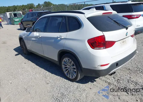 2015 BMW X1 Sdrive28I z USA, uszkodzony, nr VIN WBAVM1C50FV315610